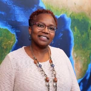 Meet your Posher, Alfreda